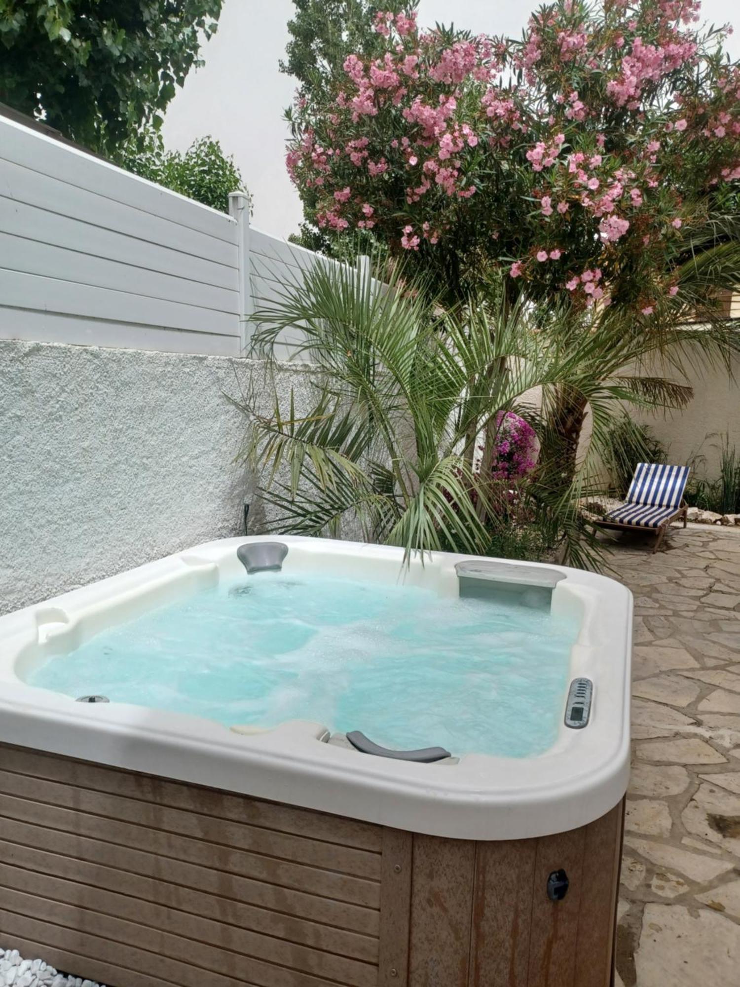Appartement Avec Jardin Et Spa Valras-Plage Luaran gambar